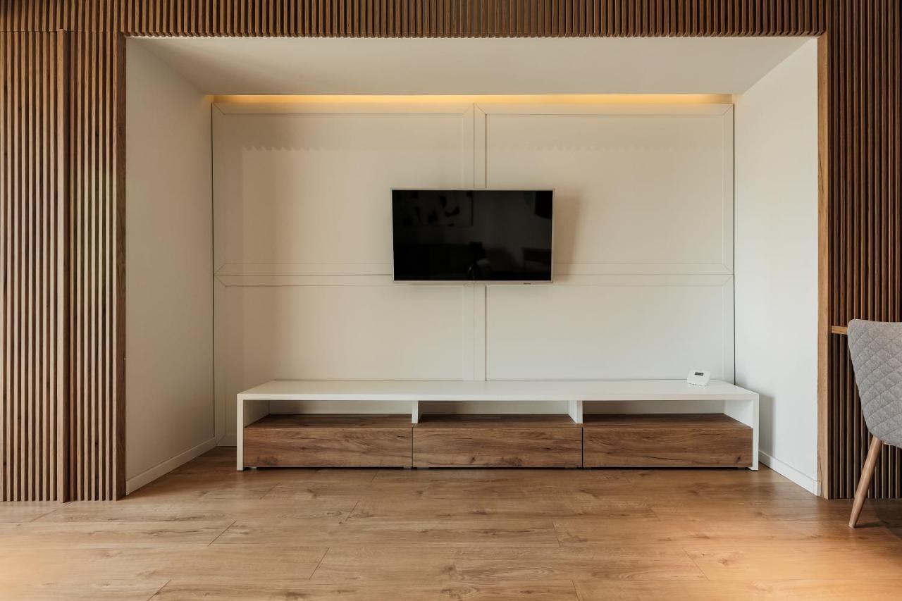 Nest Inn Stiletto Apartment Cluj-Napoca Eksteriør bilde