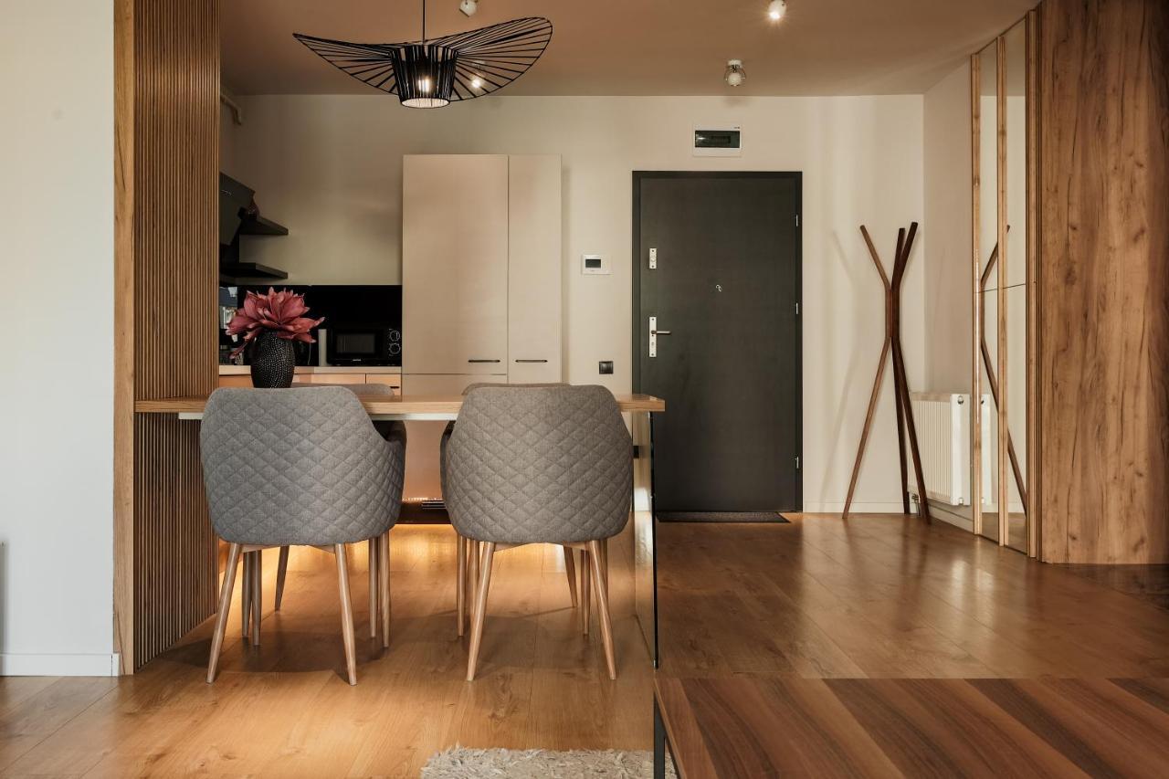 Nest Inn Stiletto Apartment Cluj-Napoca Eksteriør bilde