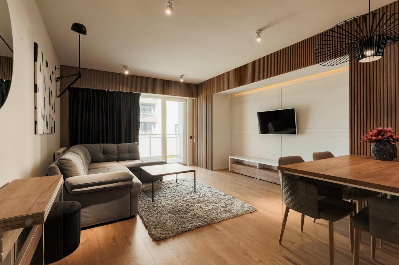 Nest Inn Stiletto Apartment Cluj-Napoca Eksteriør bilde