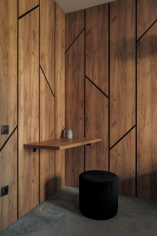 Nest Inn Stiletto Apartment Cluj-Napoca Eksteriør bilde